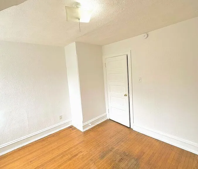 4915 Wynnefield Ave #3B — Photo 7