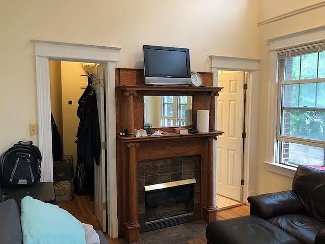 1685 Crescent Pl NW #27 — Photo 3
