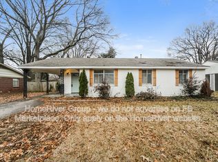 506 N White Station Rd, Memphis, TN 38117