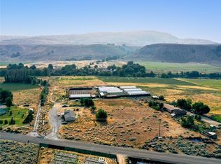 221 Omak River Rd, Omak, WA 98841