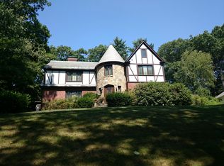 21 Rangeley Rd, Brookline, MA 02467
