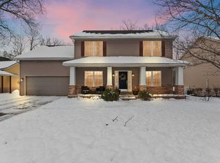 3302 Kestrel St, Valparaiso, IN 46383