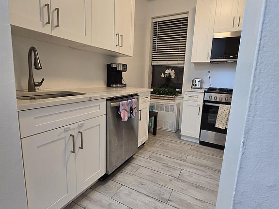 4th image of 3315 Pleasant Ave APT 503