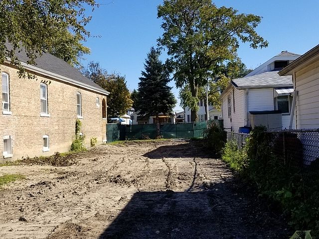2nd image of 2544 N New England Ave