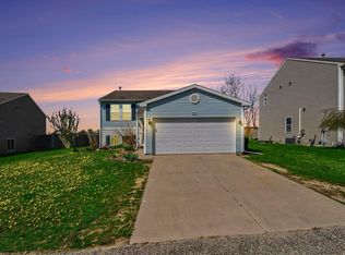6499 Kodiak Dr SE, Alto, MI 49302