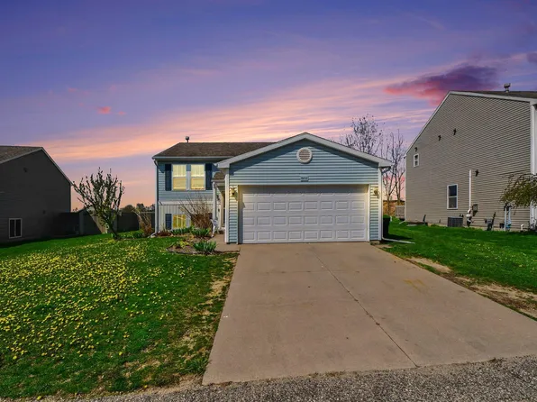 6499 Kodiak Dr SE, Alto, MI 49302