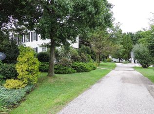 38351 Pleasant Valley Rd APT 3, Willoughby Hills, OH 44094