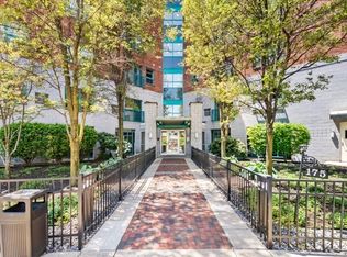 175 Cottage St APT 413, Chelsea, MA 02150