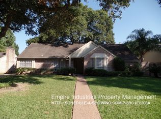 15134 Trailside Dr, Houston, TX 77095