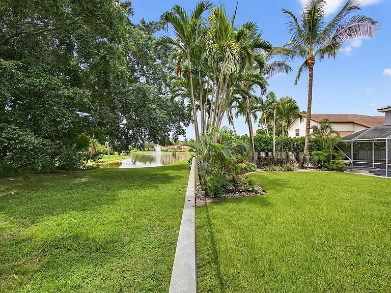 3738 Old Lighthouse Cir #SEASON RENTAL — Photo 76