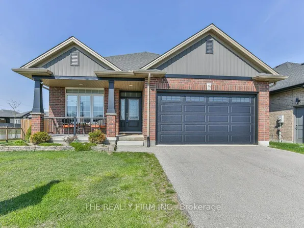 59 Freeman Ln, Central Elgin, ON N5P 4R2