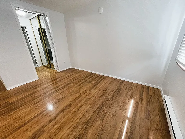 405 Piccadilly Pl #25 — Photo 11
