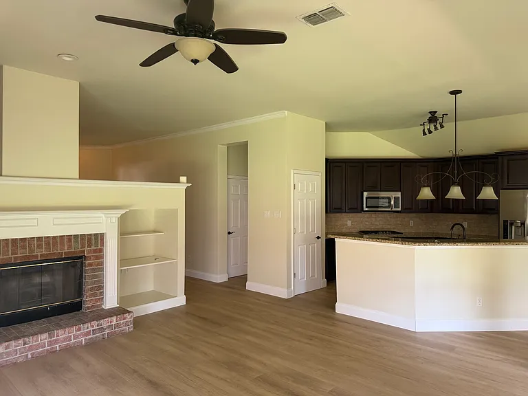 10229 Andora Dr — Photo 5