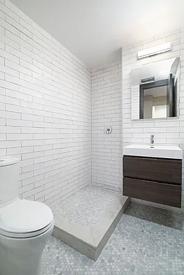 Rented by REAL New York | media 6