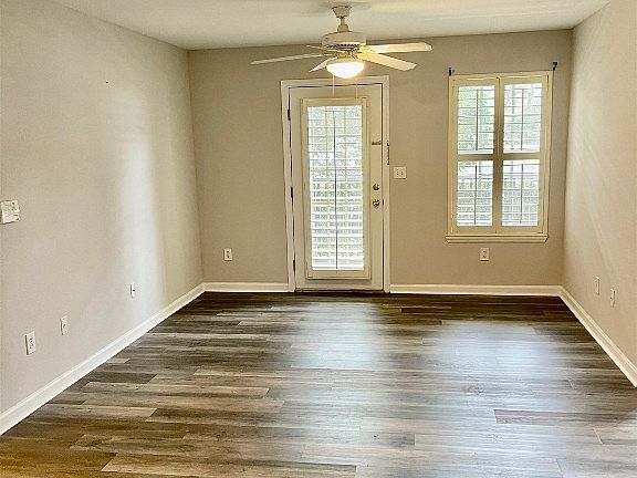 4th image of 31183 Paradise Cmns APT 712