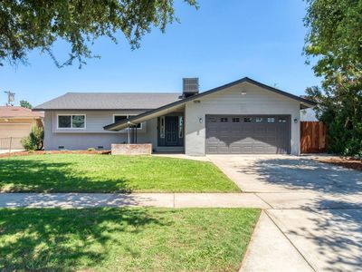 5276 N 1st St, Fresno, CA, 93710