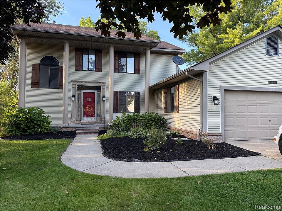 1st image of 2732 Bayberry Dr