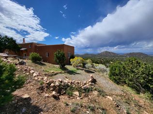 22A Stacy Rd, Santa Fe, NM 87505