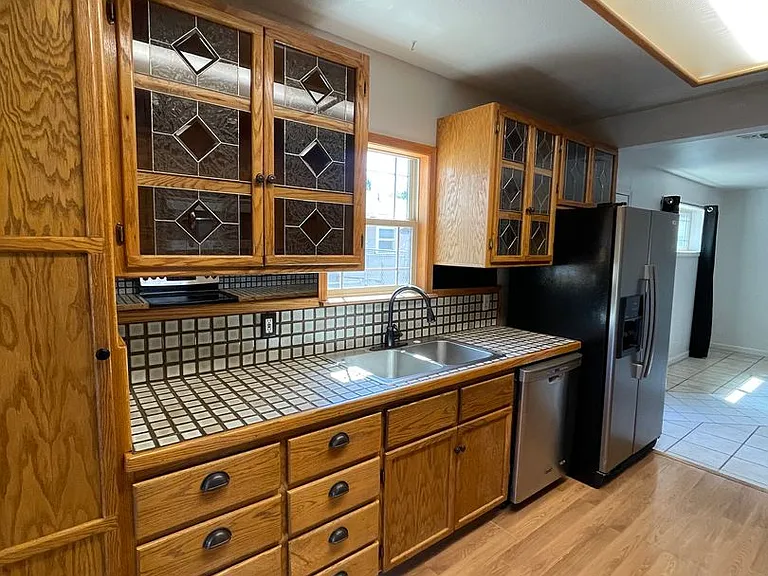 4616 Peck Dr — Photo 14