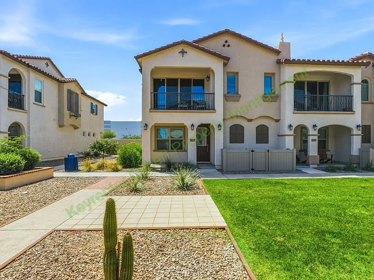 4118 E Brisa Dr — Photo 1