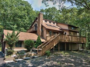 595 Watercrest Ave, Effort, PA 18330