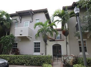 869 SW 146th Ter, Pembroke Pines, FL 33027