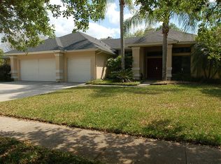 15917 Farringham Dr, Tampa, FL 33647