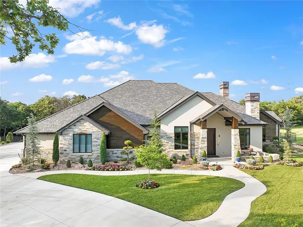 2508 Spring Lake Ct, Jones, OK 73049