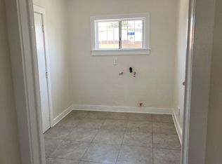 938 E 65th St, Inglewood, CA 90302