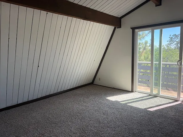 1316 Flintridge Ave — Photo 4