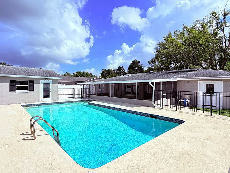 6 Carriage Hill Cir — Photo 16