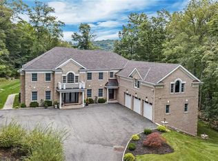 1 Red Oak Trl, Cortlandt Manor, NY 10567