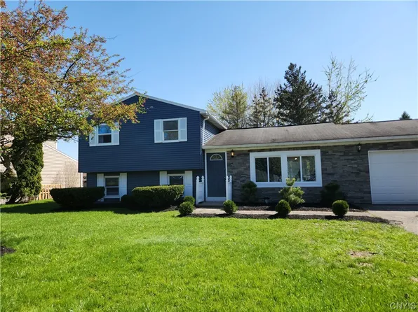 4174 Rancho Park Dr, Liverpool, NY 13090