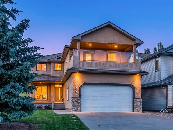 255 SW Gleneagles Vw, Cochrane, AB T4C 2H5