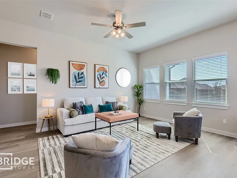 417 Barnwood Ct — Photo 3