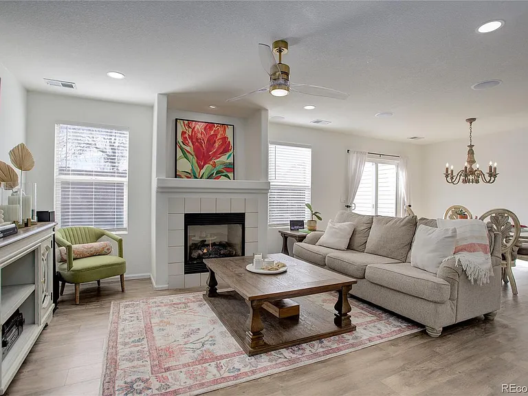 21936 E Crestline Pl — Photo 15