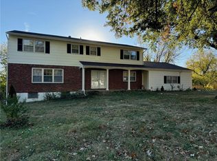 1005 N Morse Ave, Liberty, MO 64068