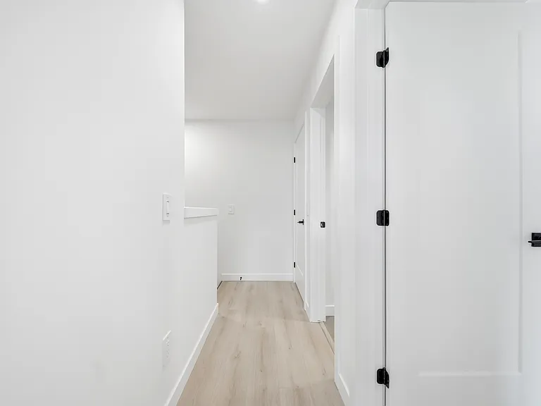 31 Mill St #12 — Photo 26