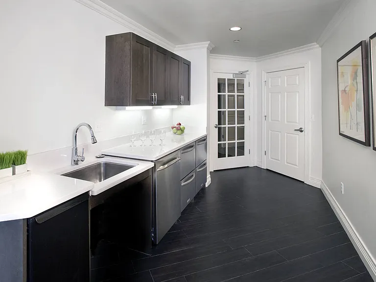 Washington Crossing Apartments — Photo 3