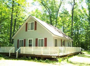 202 Winchester Dr, Roscommon, MI 48653