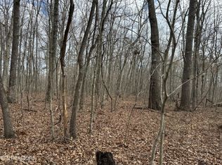 1261 Roanoke Rd, Jamestown, TN 38556