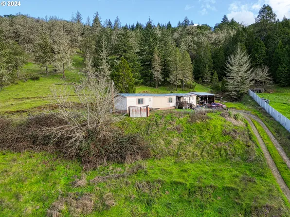 4079 Green Valley Rd, Oakland, OR 97462