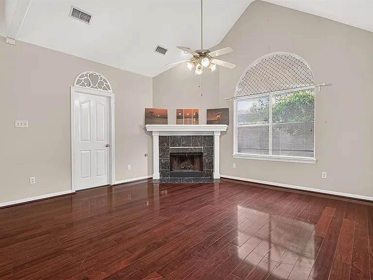 8503 Raybluff Ln — Photo 13