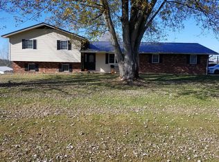 187 White Gravel Dewey Rd, Minford, OH