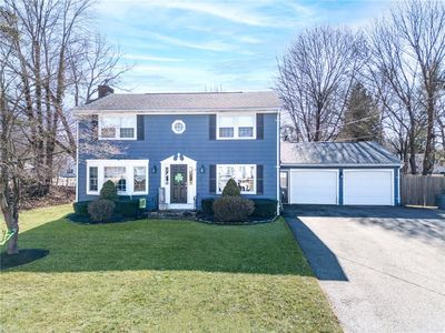4 Larchwood Dr, Cumberland, RI, 02864