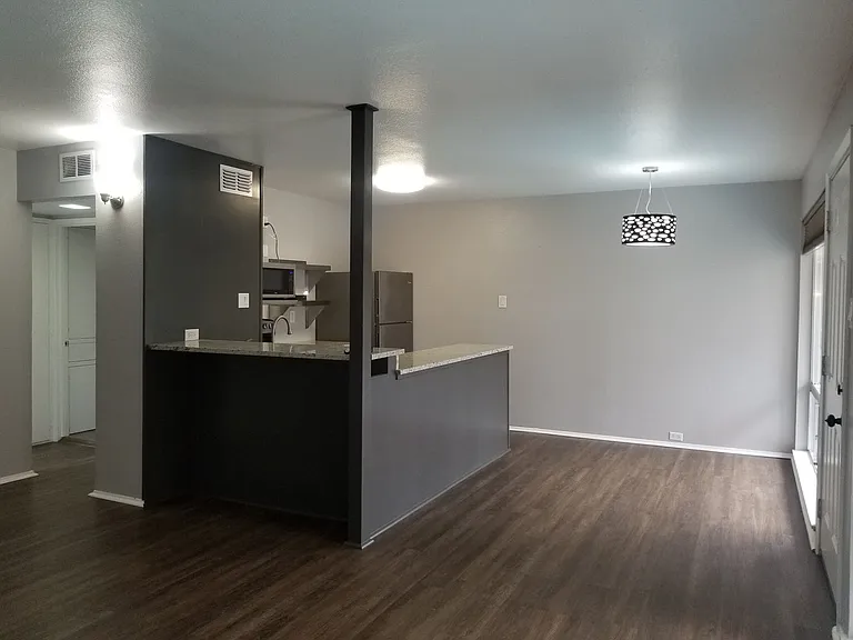 133 Parland Pl — Photo 9