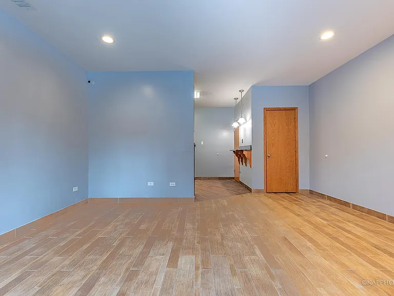 741 S Claremont Ave #G — Photo 6