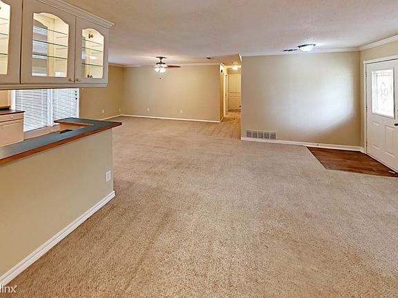 1406 Caladium Mesquite TX