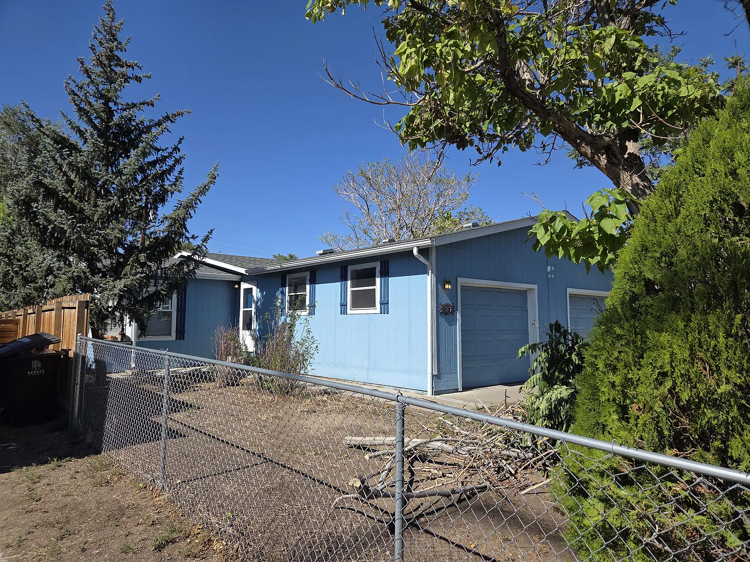 4 bed, 1832 sqft, $3,200 — Photo 2