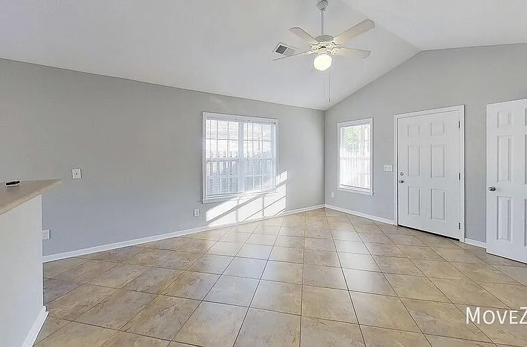 2034 Monroe St — Photo 30